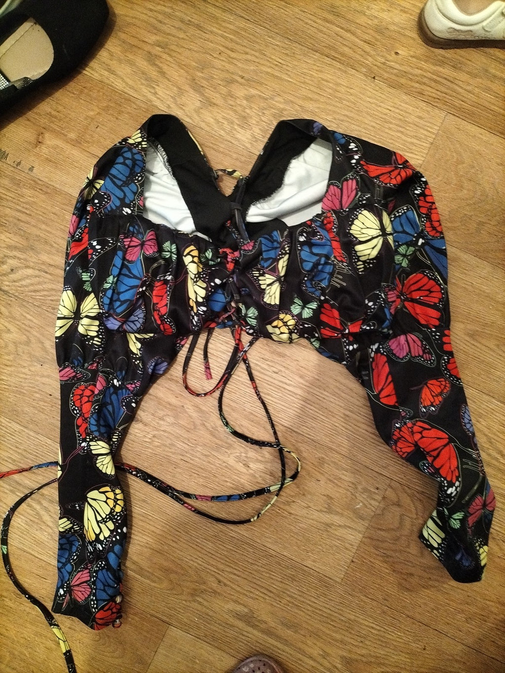 Ladies Jaded Size Large Bright Butterfly Top