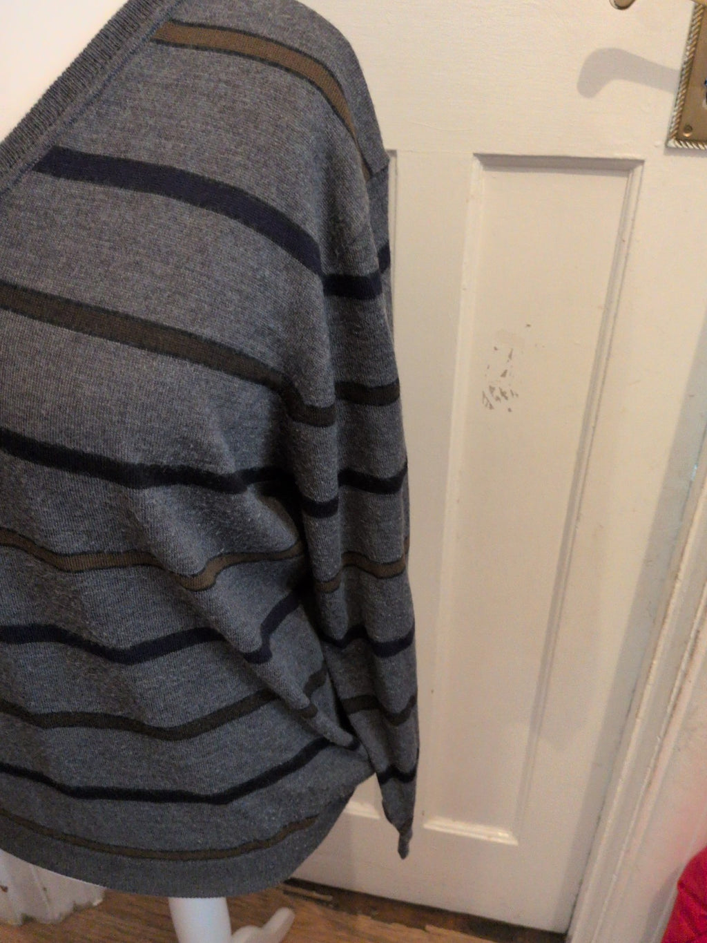 Mens Large Grey Stripe V Neck Jumper