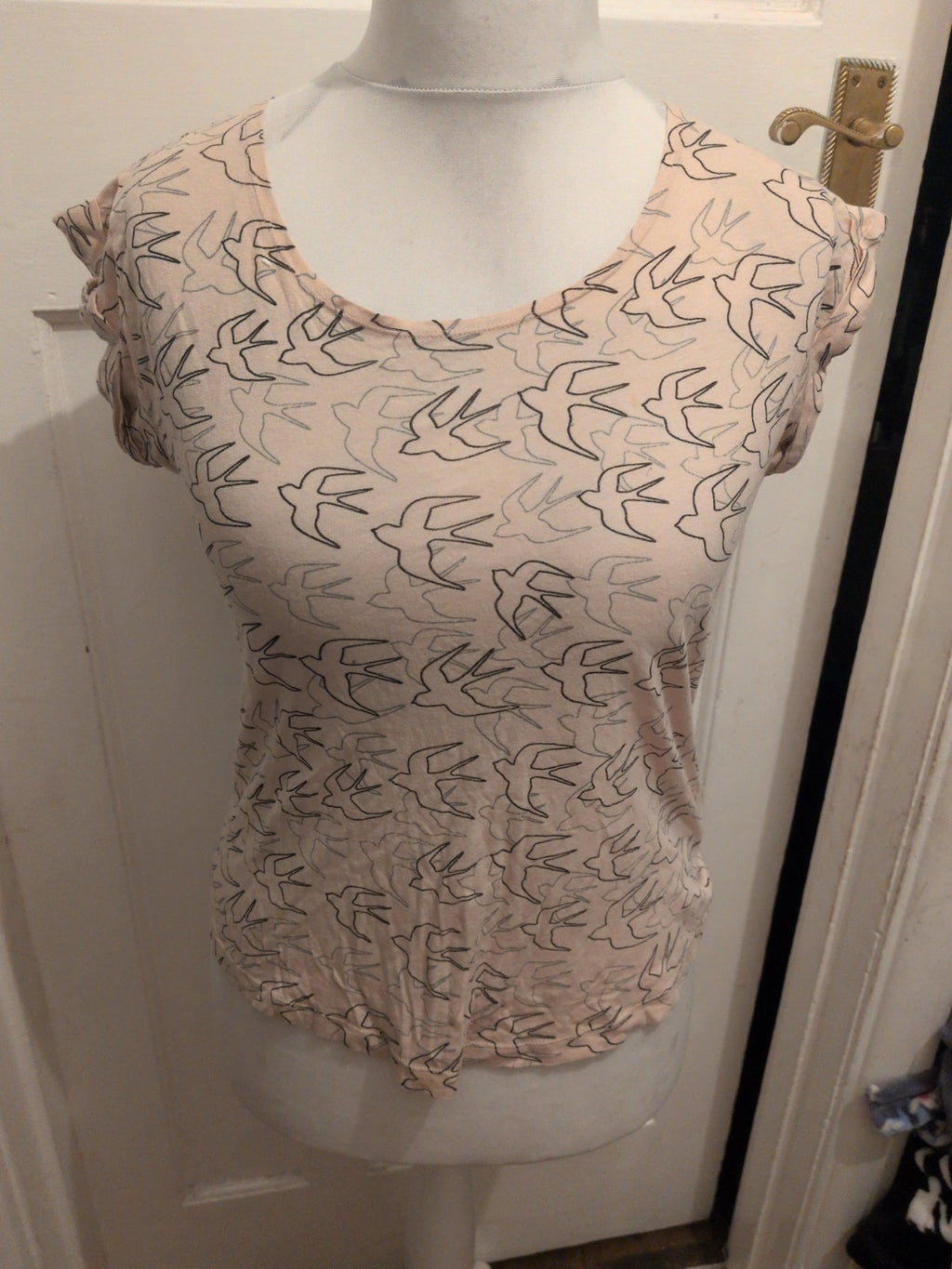New Look 8 Beige And Black Bird Pattern Short Sleeve T-shirt