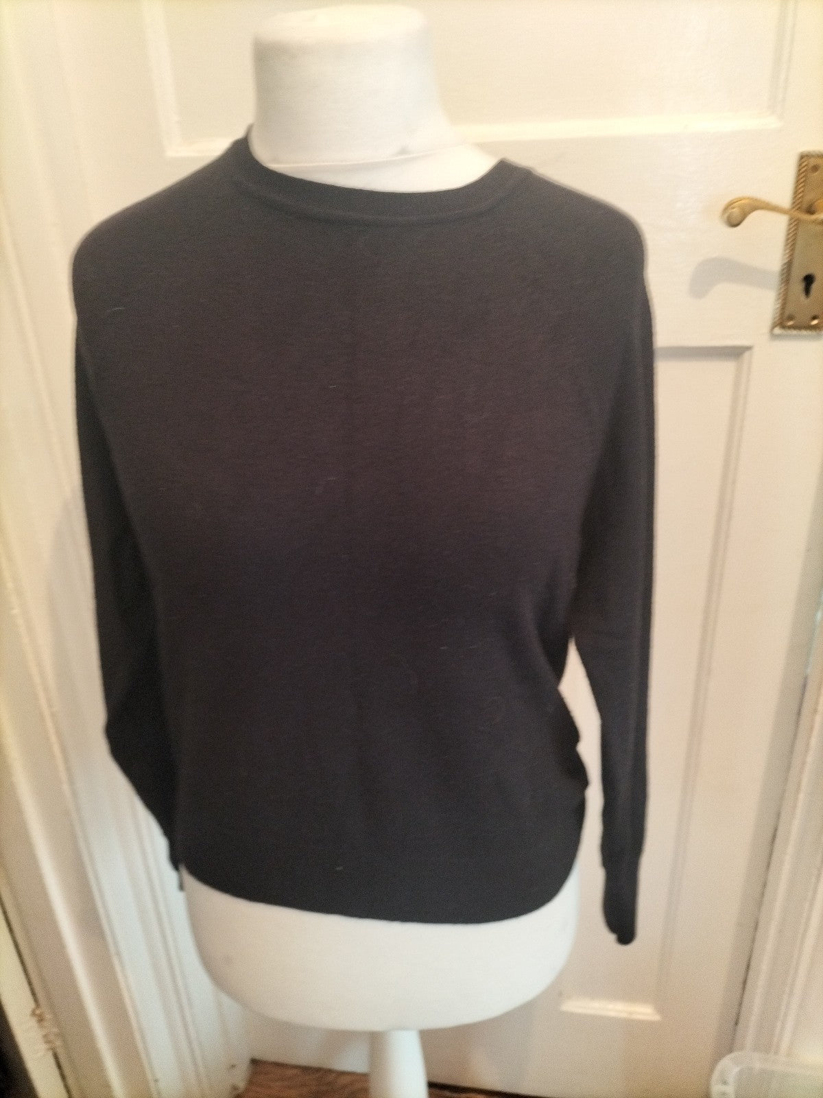 Tu 12 Black Crew Neck Pullover Jumper