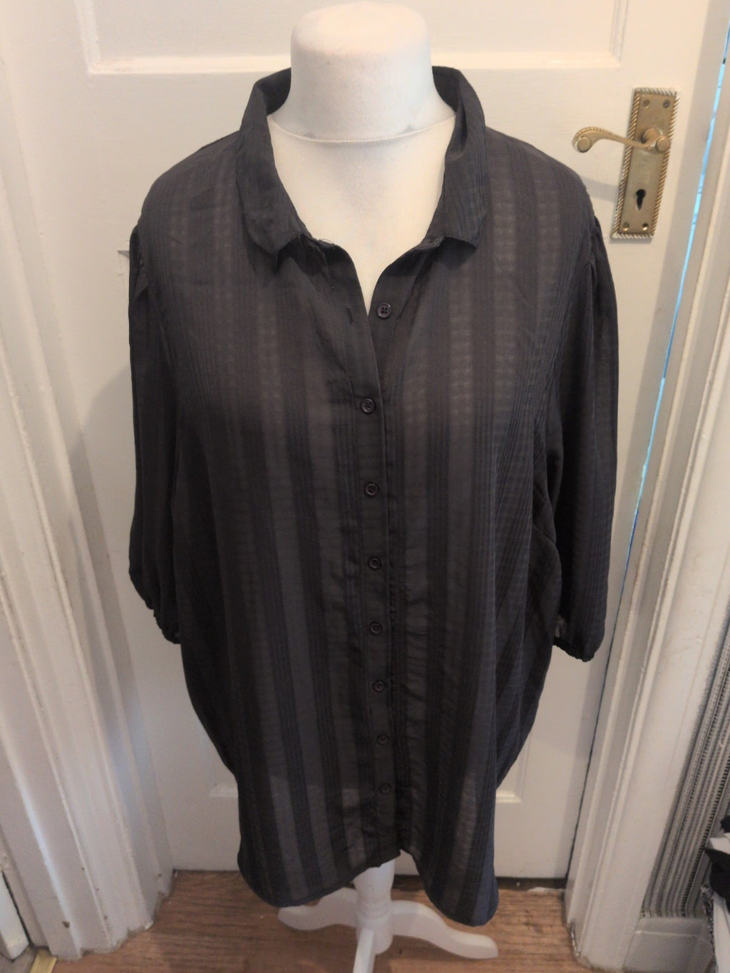 Bonmarche 24 Black Pattern Long Sleeve Buttoned Blouse Collared