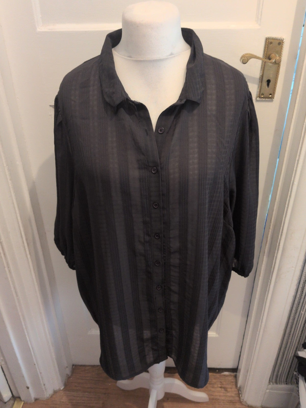 Bonmarche 24 Black Pattern Long Sleeve Buttoned Blouse Collared