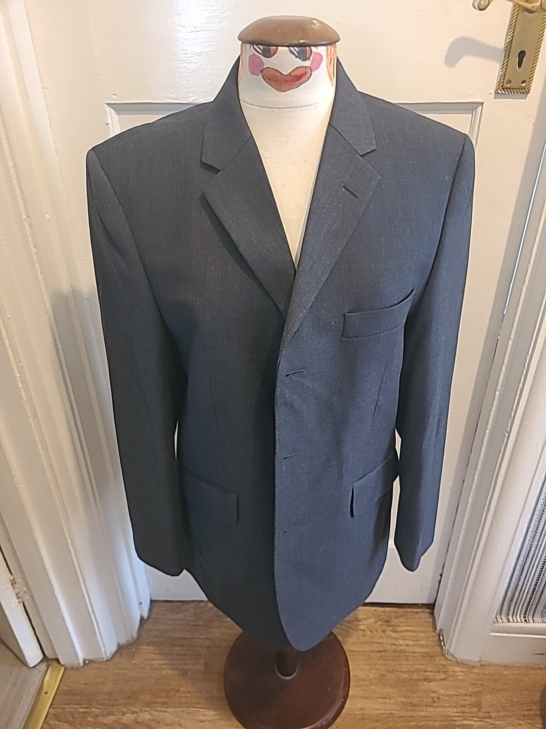 Mens Burton Size 40" Grey Lined Padded Jacket