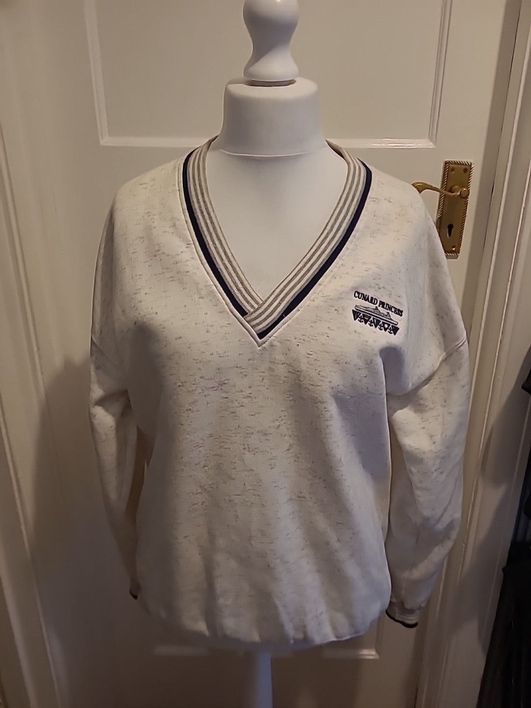 Mens Gear For Sports Medium (Cunard Princess) V-neck Long Sleeve White Fleck...