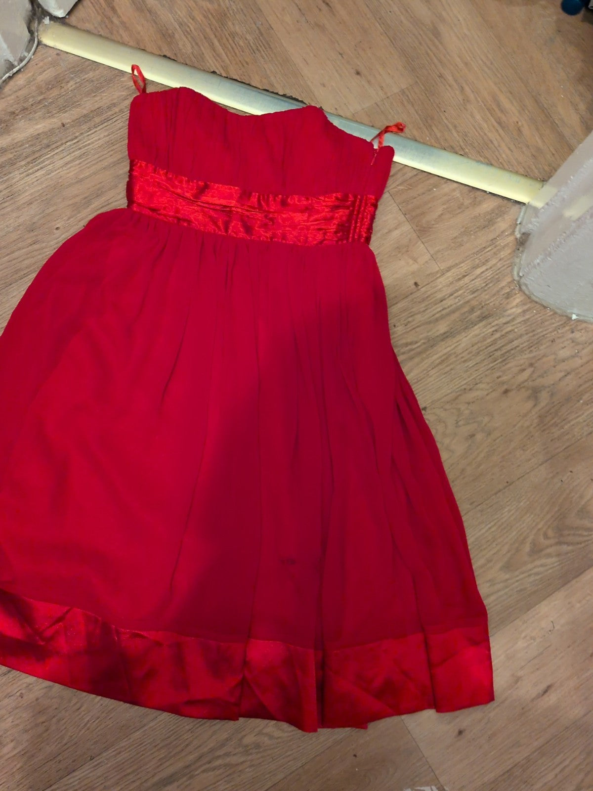 New Look 8 Sleeveless Strapless Boned Red Dress
