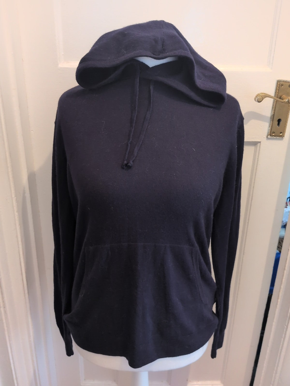 Good Threads Medium Navy Pullover Hoodie