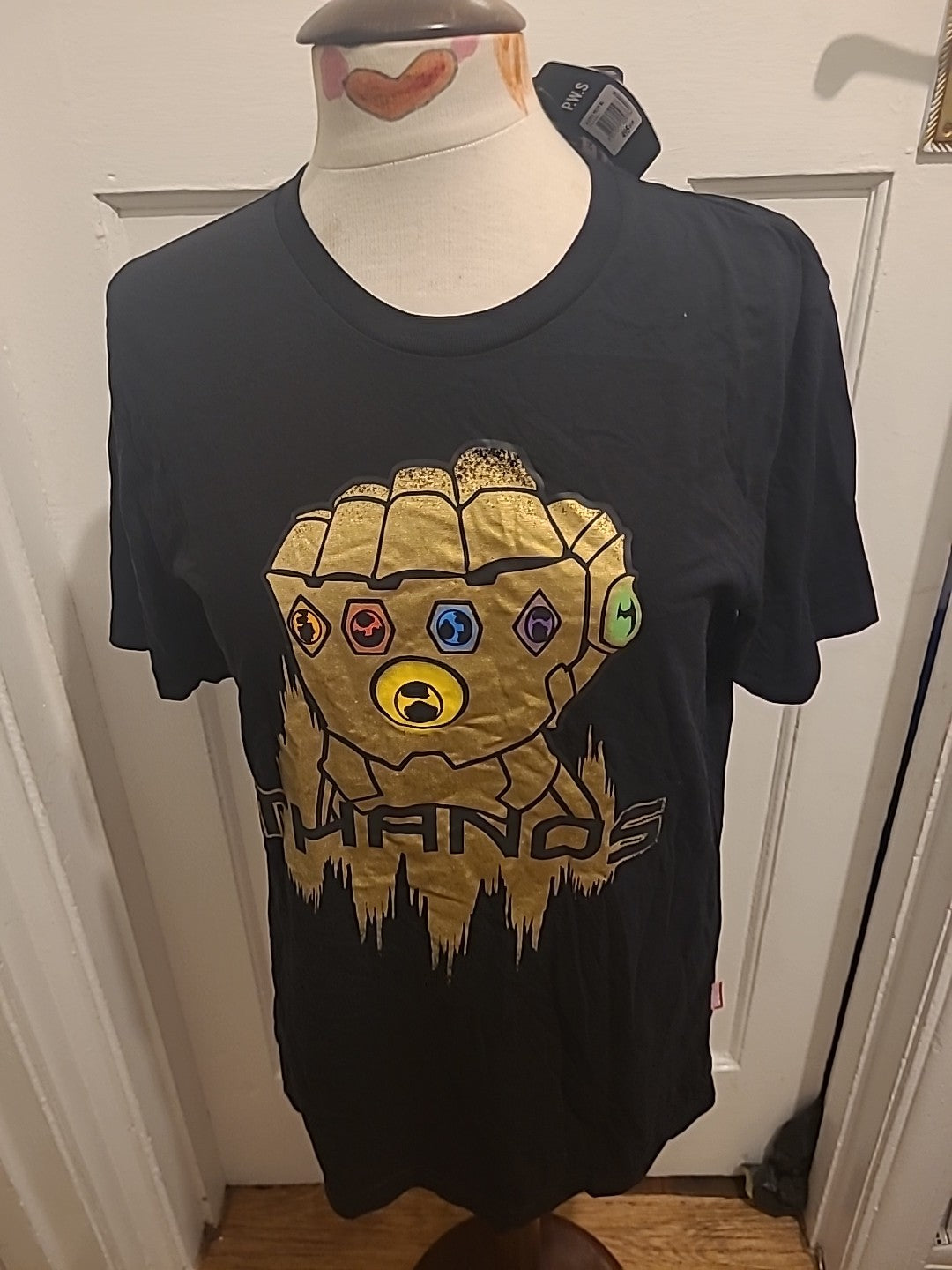 Brand New Mens Marvel Size Medium Black Print Tshirt