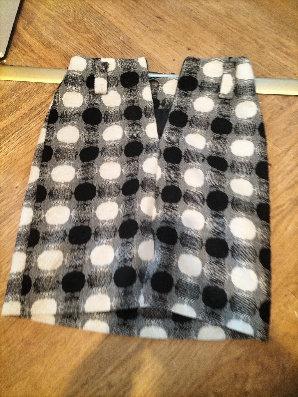 Ladies Un Temps Pour Elle Size 38 Spotted Lined Skirt