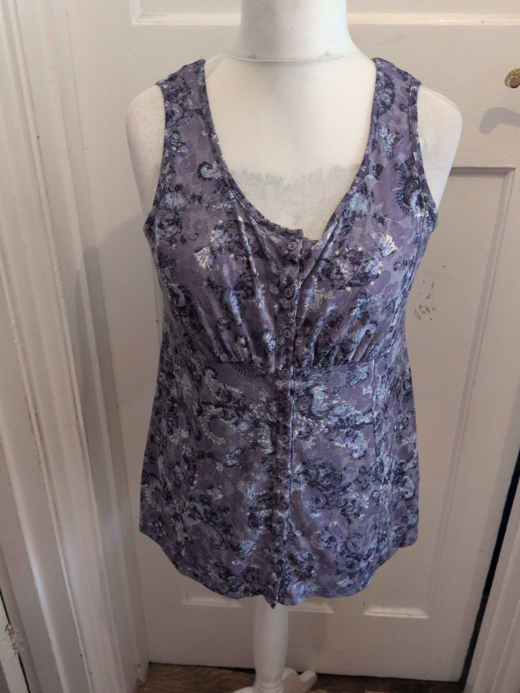 Ladies Size Large Purple Bobbling Floral Sleeveless Pyjama Top