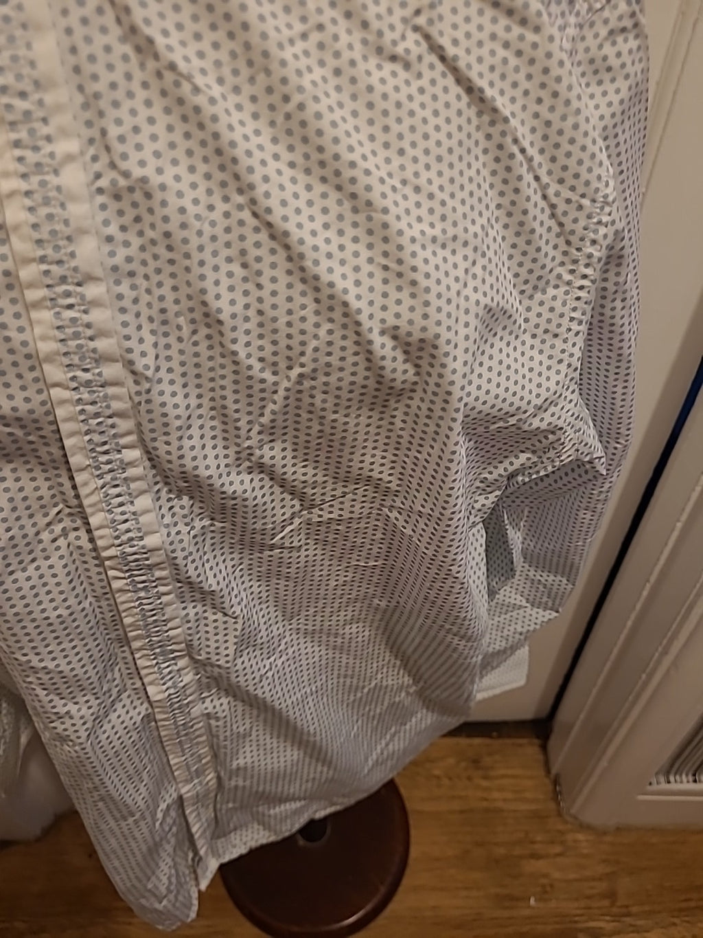Mens Jeff Banks Size XL Blue/White Spotted Long Sleeved Shirt