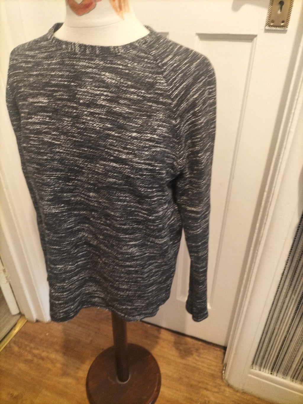 Mens Jack&Jones Size Large Black Fleck Long Sleeved Pullover Jumper