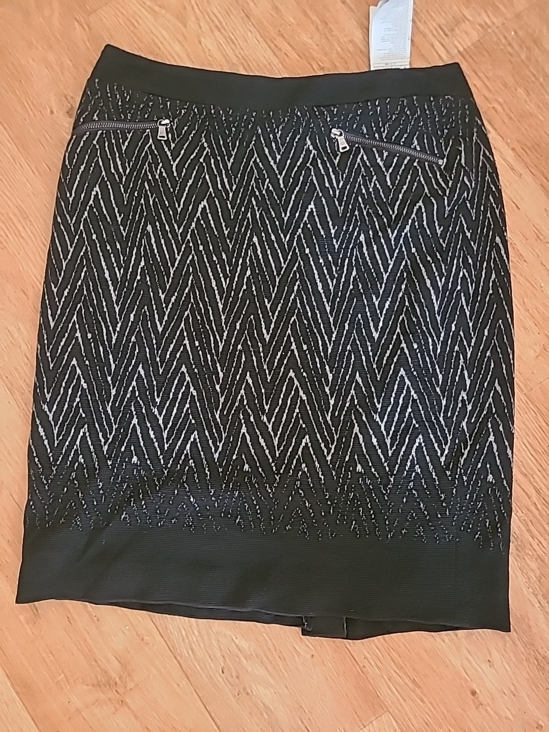 Ladies Gerry Weber Size 12 Black Grey Lined Skirt