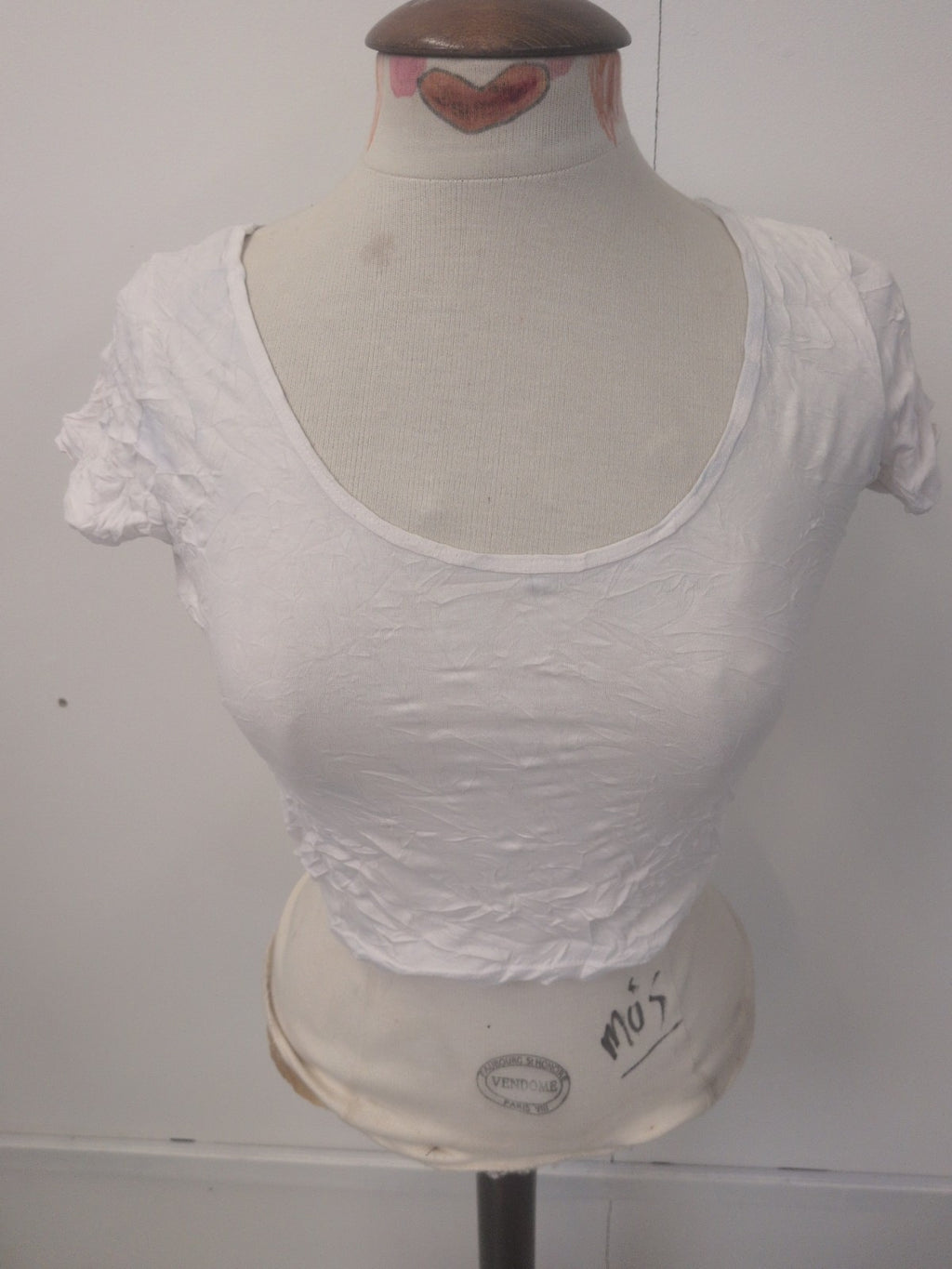 Ladies Size 12 White Crop Short Sleeve T-shirt