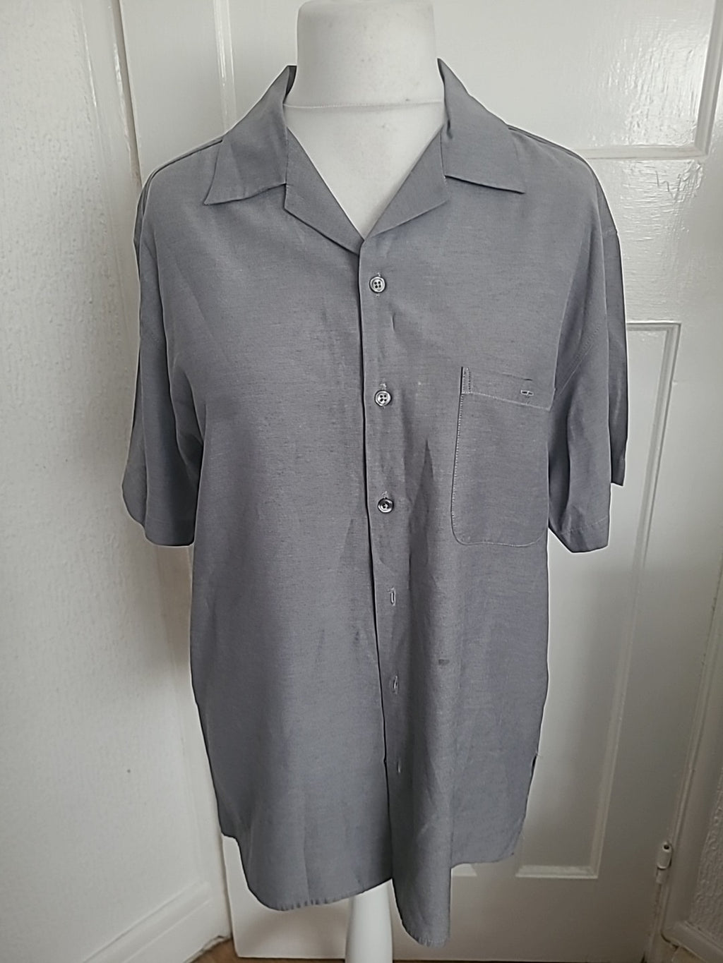 Mens Cedarwood State Size Large 41-43 Inch Chest Grey Short Sleeved Shirt
