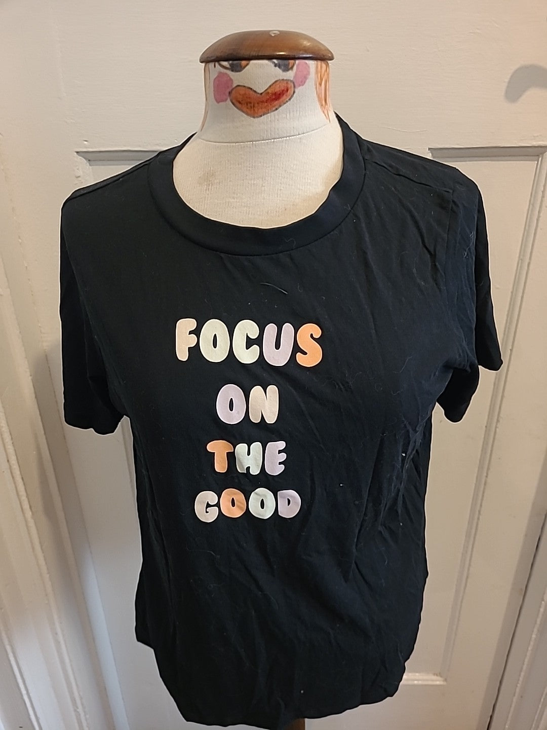 Ladies Primark Size 12/14 "Focus On The Good" Tshirt