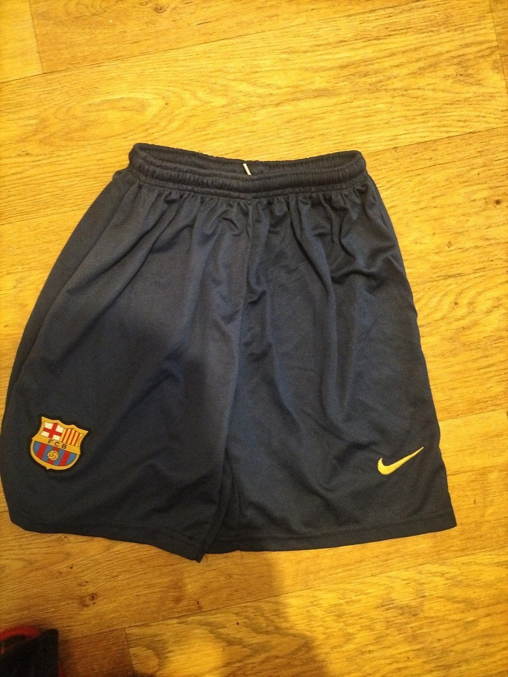 Boys Size 28" Barcelona Fc Elasticated Shorts