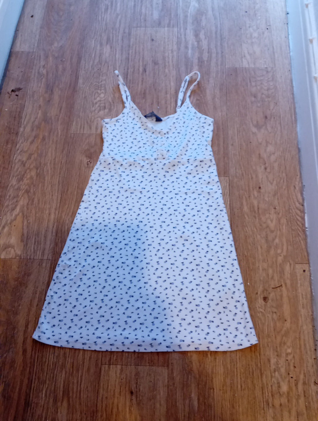 Ladies Primark Size XS White/Black/Purple Sleeveless Longline Top