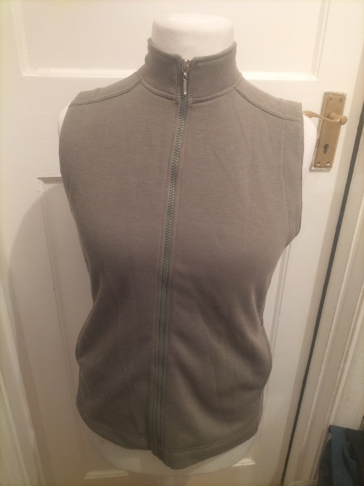 Ladies Viz.A.Viz Size 14 Green Full Zip Sleeveless Jacket