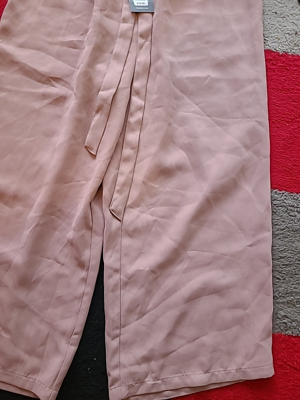 Brand New Ladies Primark Size 6 Nude Elasticated Belted Cropped Trousers