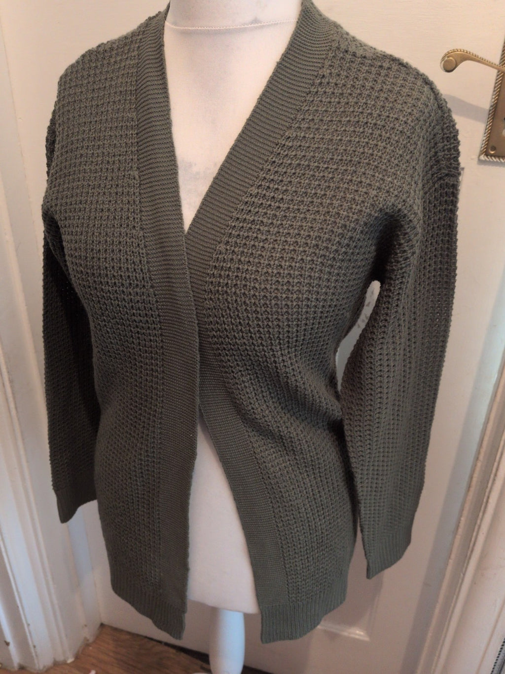 Select Small Green Open Knit Cardigan