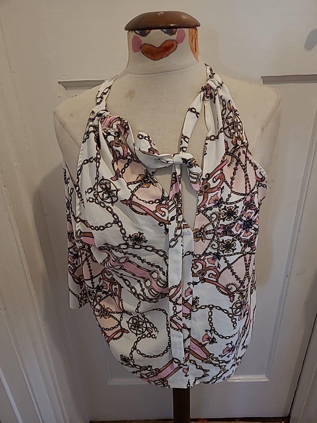 Ladies Primark Size 14 Pink And White Chain And Lock Sleeveless Top