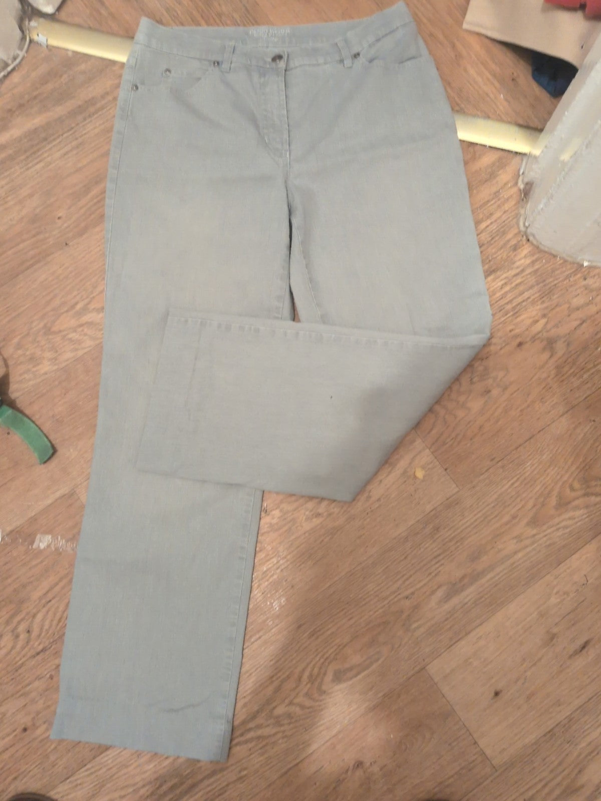 Gerry Weber 14 Pale Grey Straight Denim Jeans