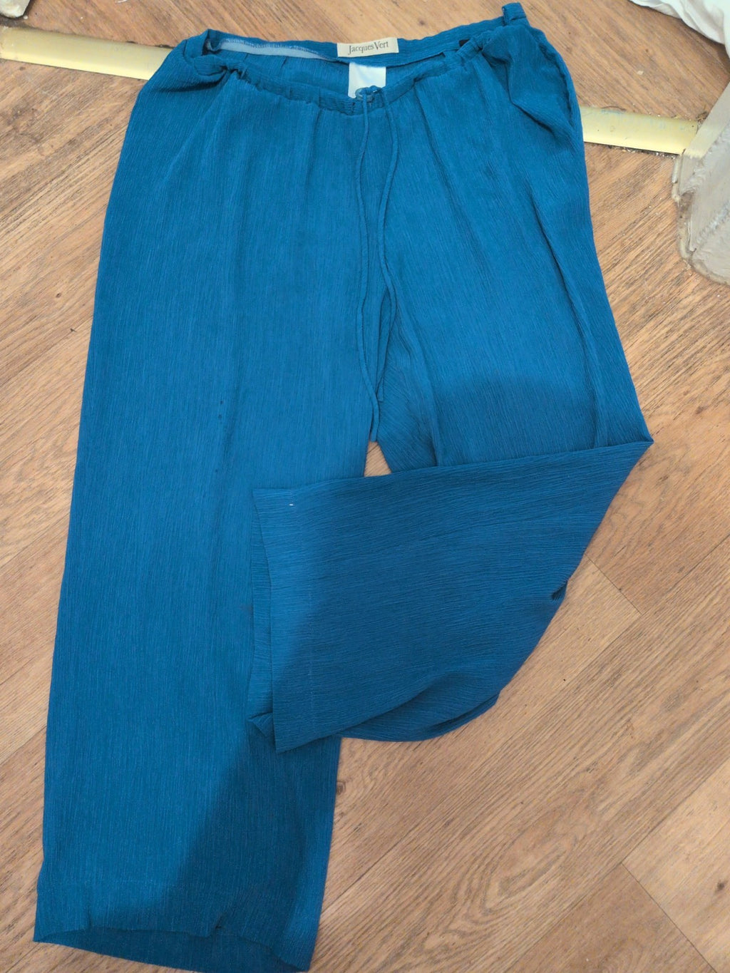 Ladies Jacques Vert Size XL Blue Crinkle Pattern Trousers