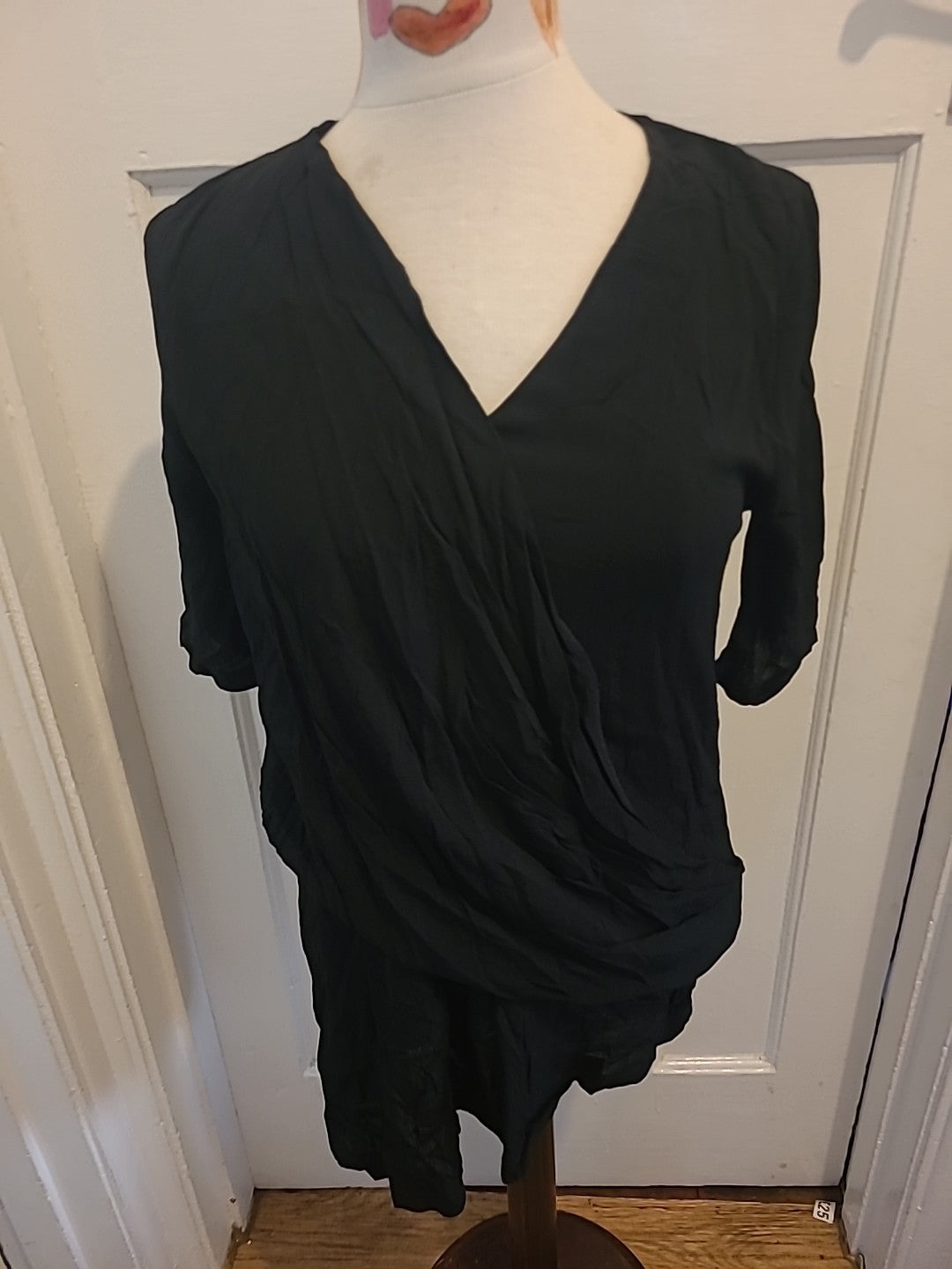 Ladies M+S Size 8 Black Scoop Detailed Front Short Sleeved Blouse