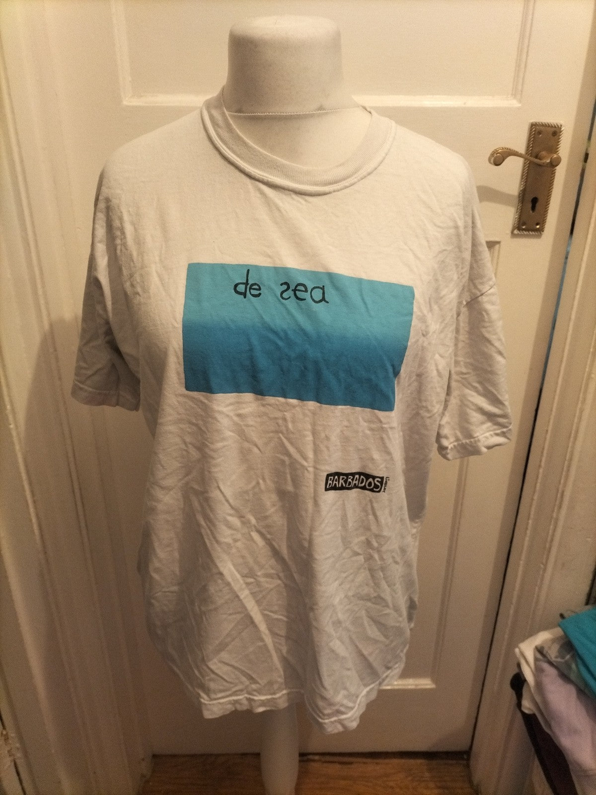River Bay XL White Printed Barbados's Short Sleeve T-shirt