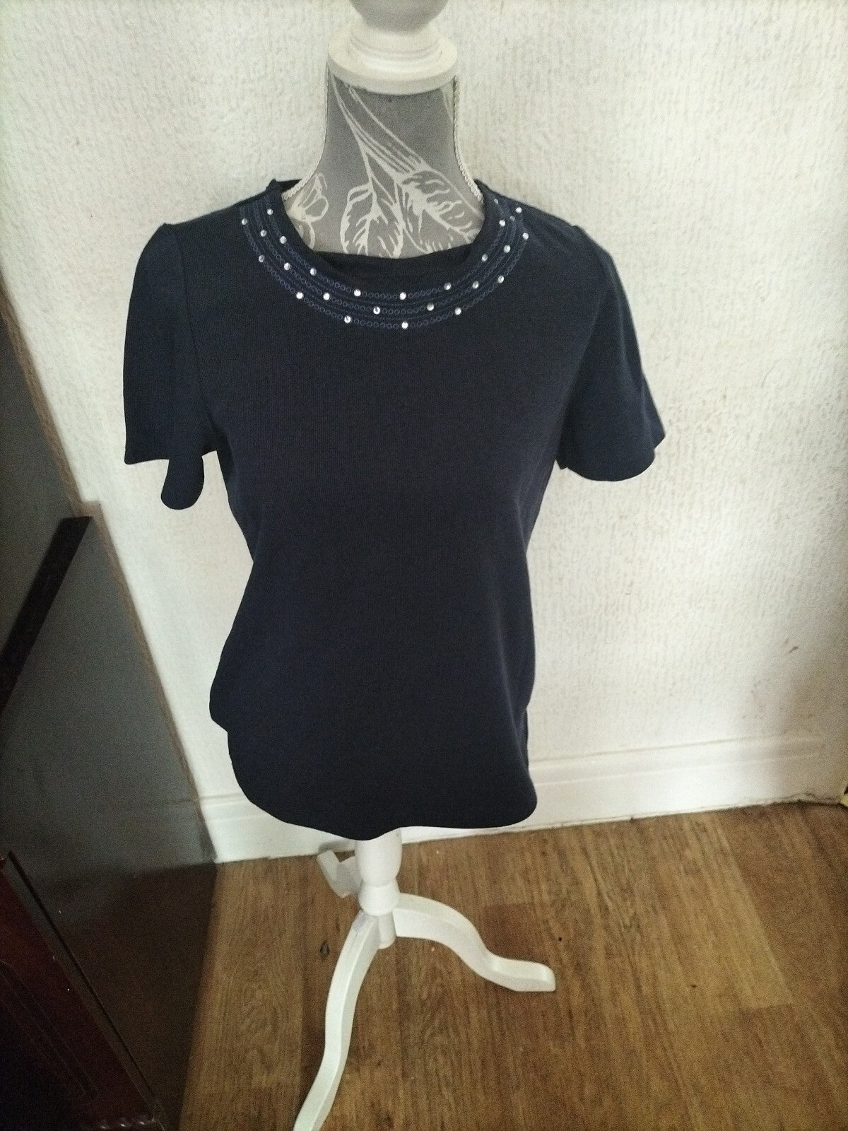 Ladies Bm Casuals Size Small Navy Short Sleeved Blouse