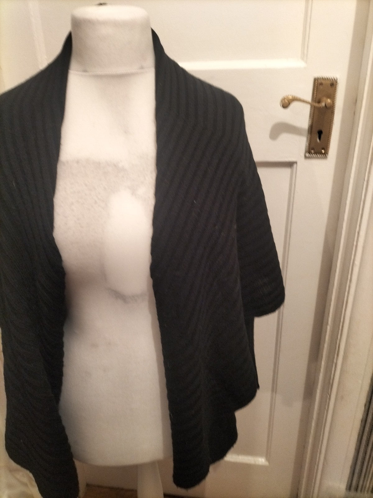 Ladies Nina Leonard Size Small Black Ribbed Collared Cardigan