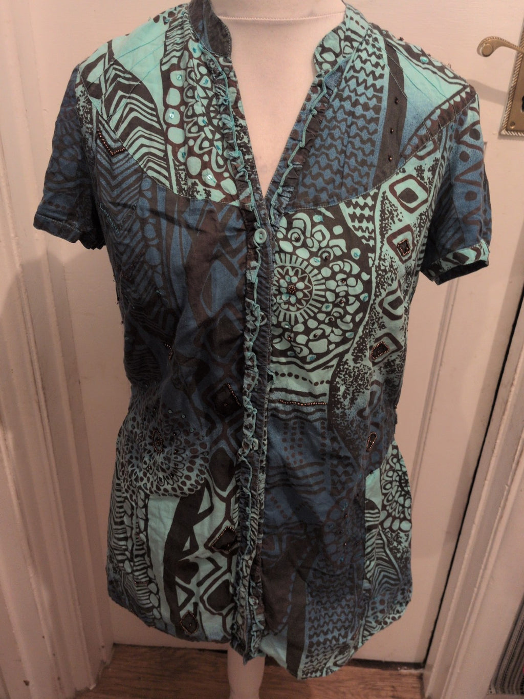 Ladies Debenhams Size 12 Blue And Navy V Neck Short Sleeve Blouse