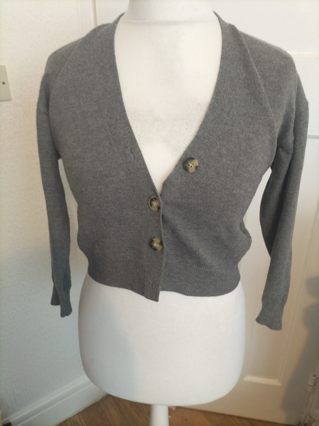 Ladies Primark Size XS Grey Buttoned V Neck Cardigan