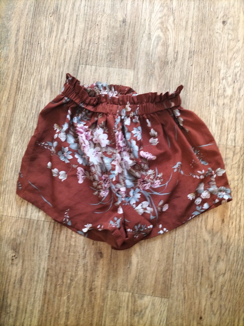 Ladies Shein Size Small Brown Floral Elasticated Shorts
