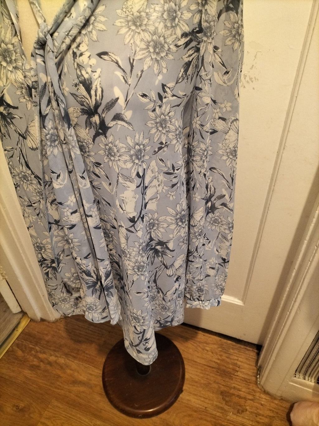 Ladies Papaya Size 12 Pale Grey/ Blue Floral Long Sleeve See Through Blouse
