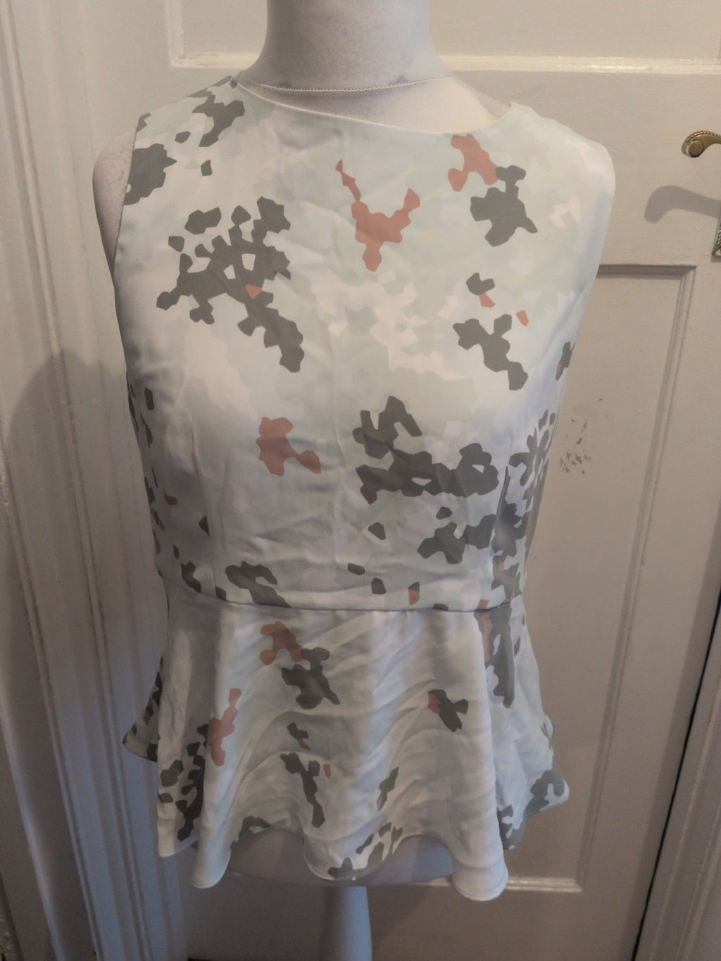 Autograph 14 Mint Grey Pink Sleeveless Lined Blouse