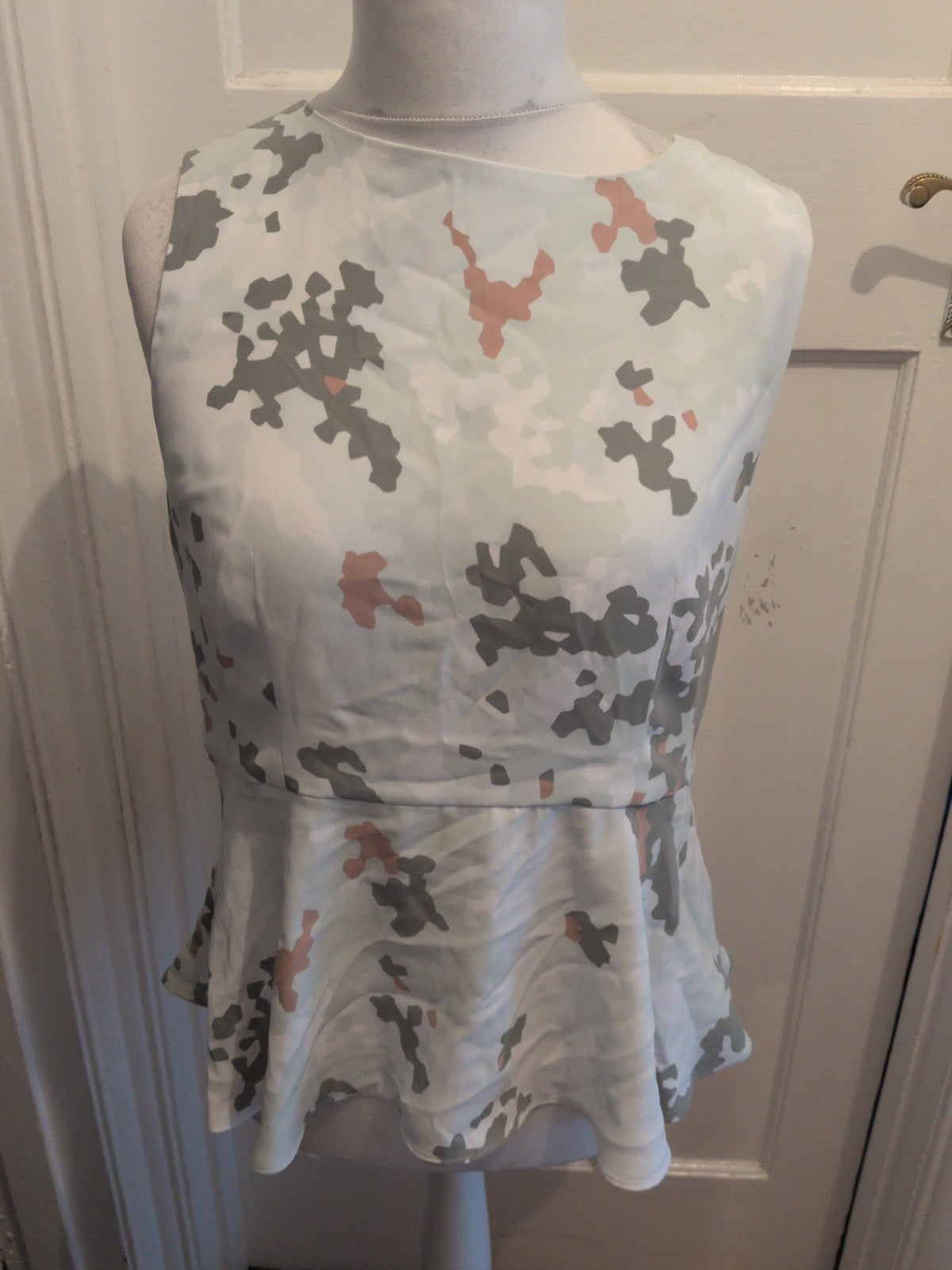 Autograph 14 Mint Grey Pink Sleeveless Lined Blouse