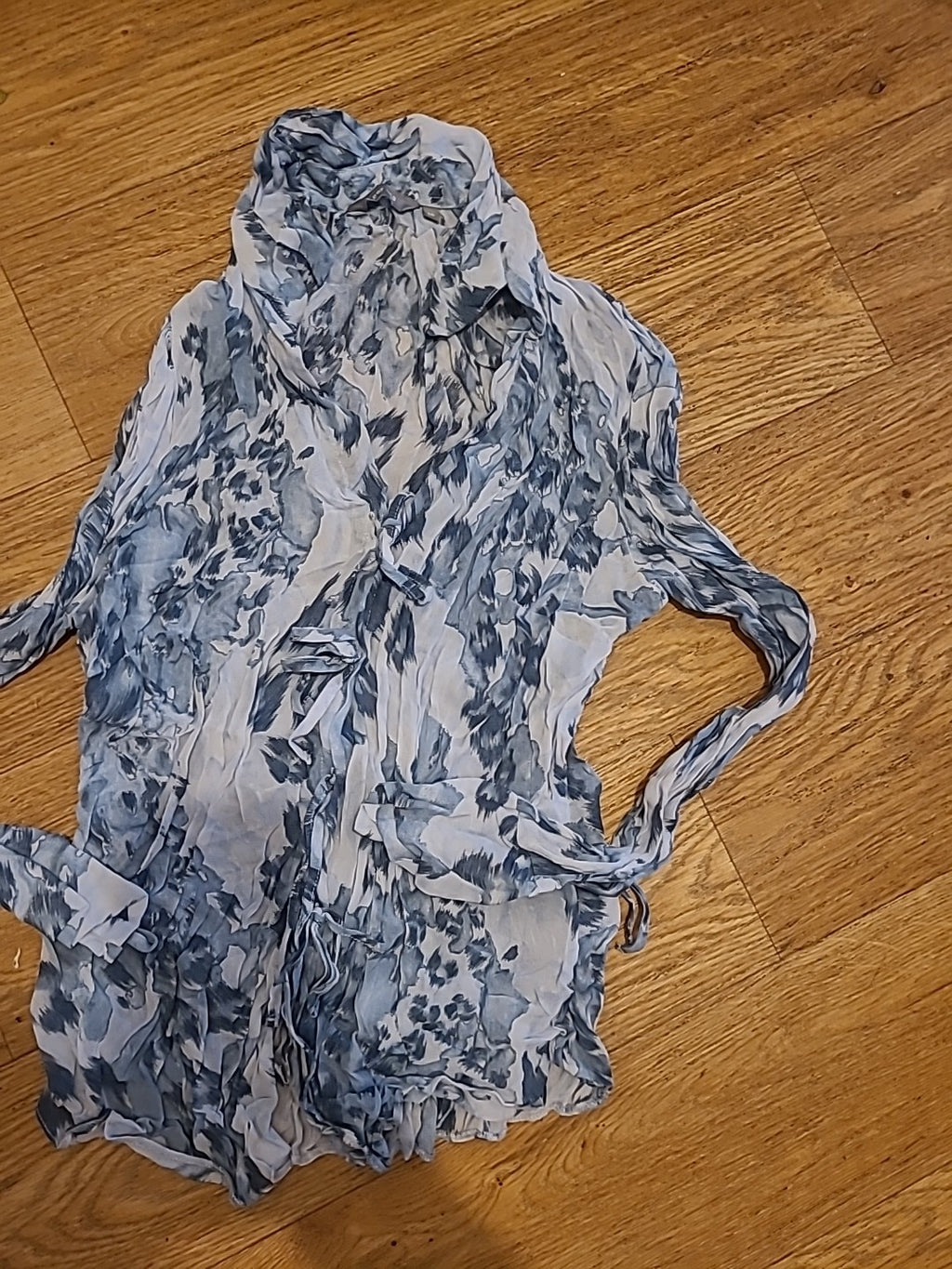 Ladies Per Una Size 10 Grey Toned Long Sleeved Blouse
