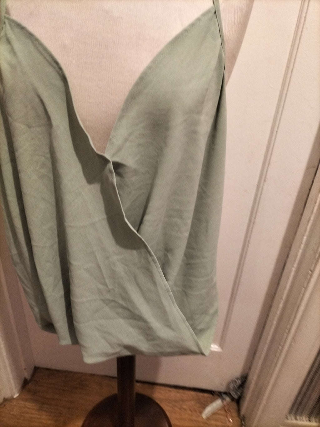Ladies Shein Size XL Mint Layered Blouse