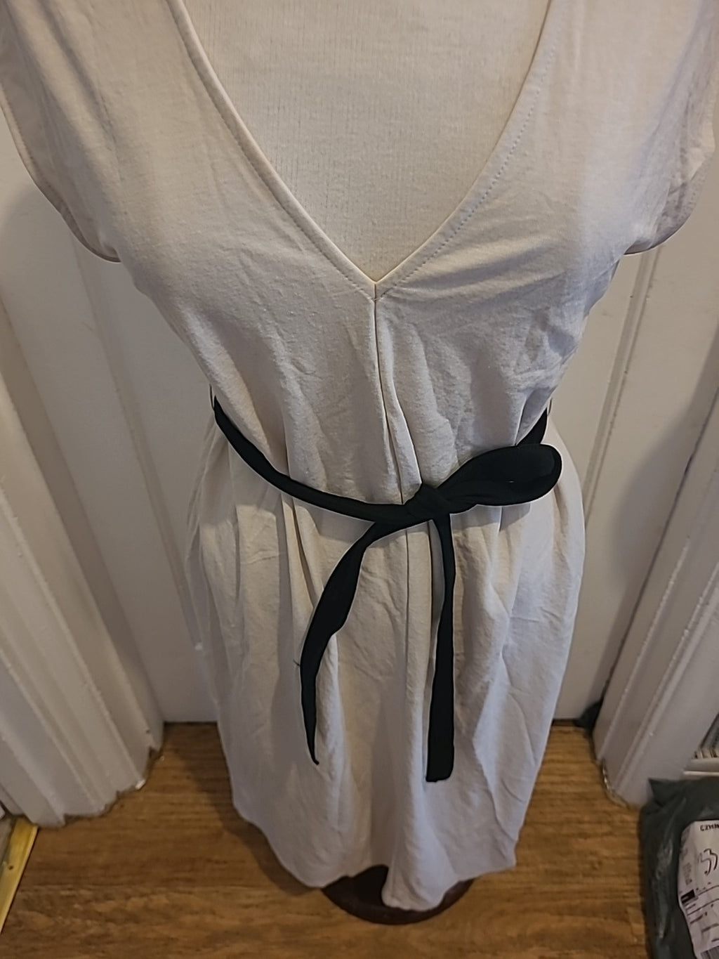 Ladies Zara Size Medium Beige With Black Belt Short Sleeved Dress