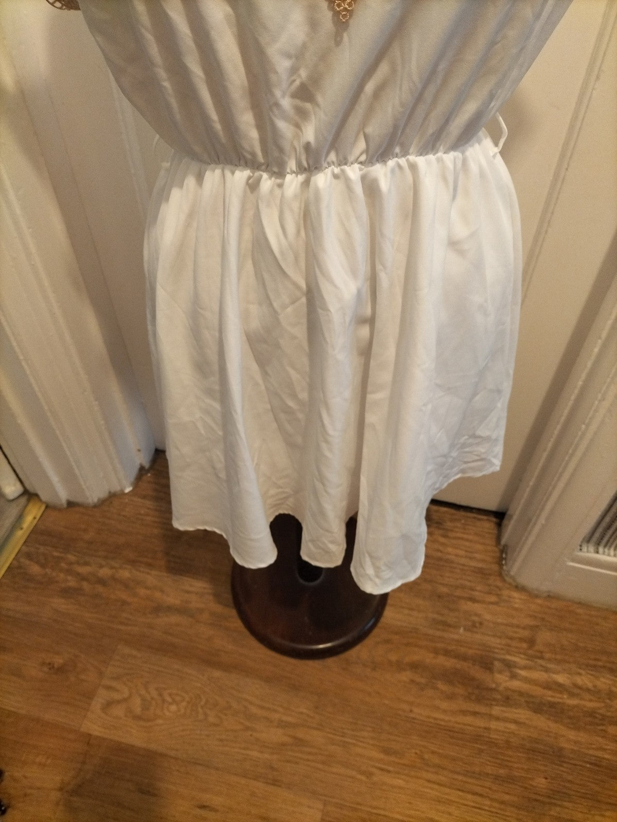 Ladies Size Medium White Beige V Neck Dress
