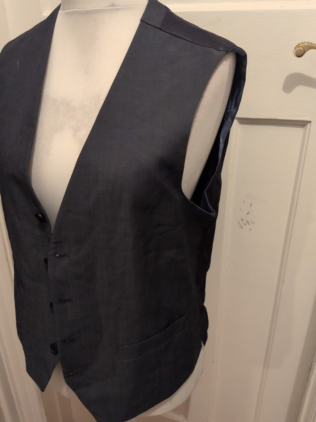 Taylor&Wright Medium Slim Fit Navy Waistcoat