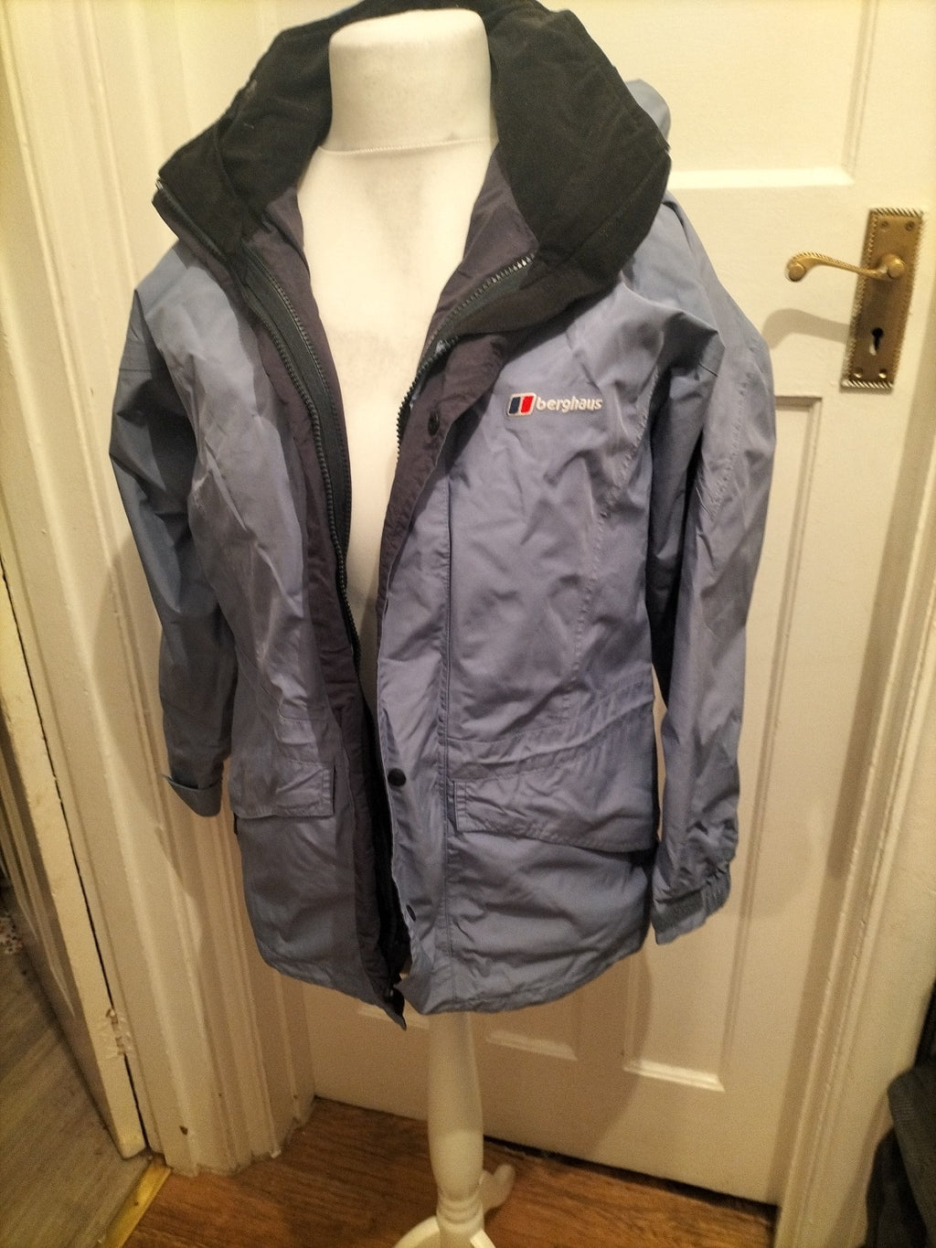 Ladies Berghaus Size 12 Bluey Purple Coat
