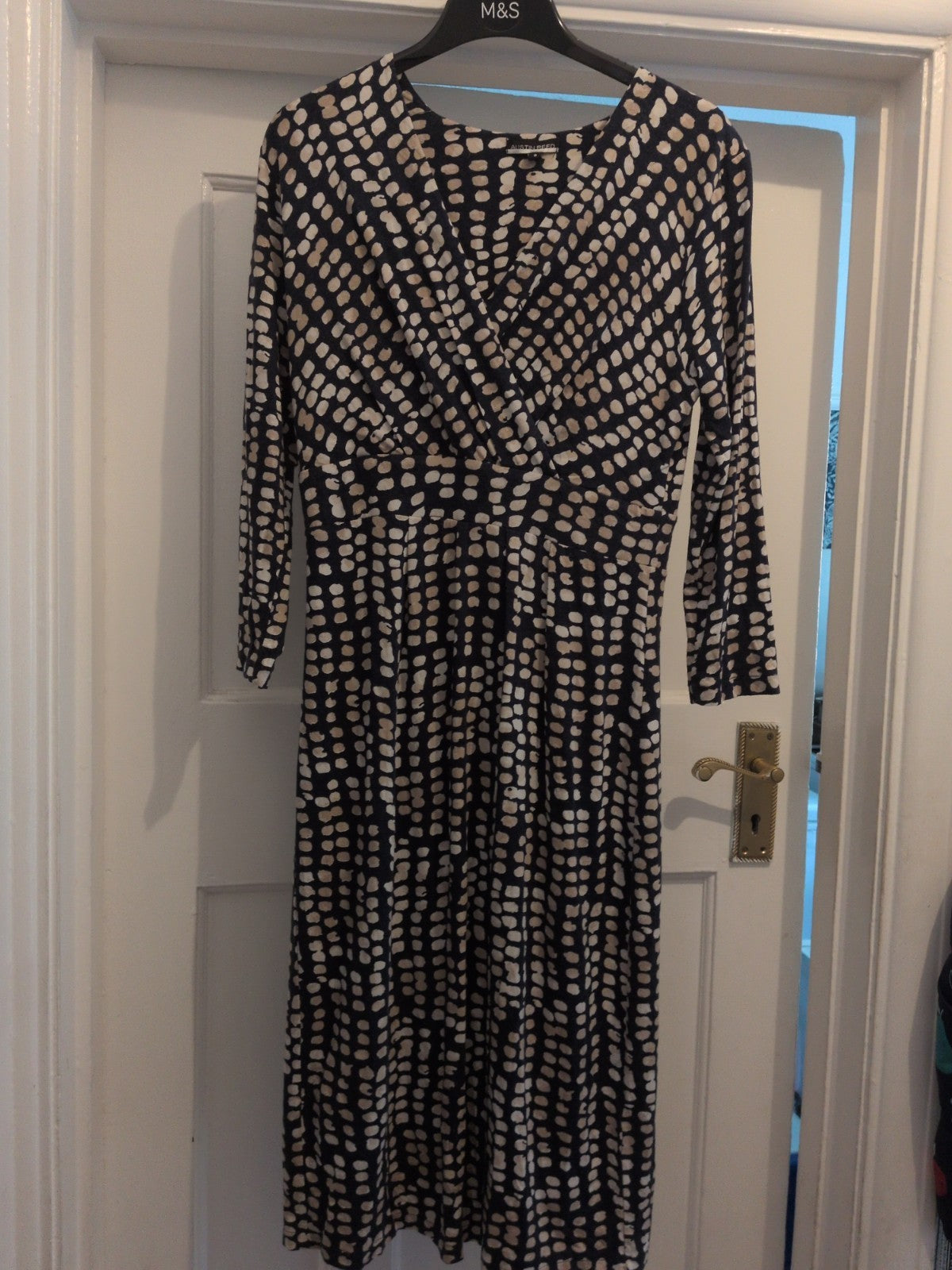 Austin Reed 8 Navy Spotty Long Sleeve V Neck Dress