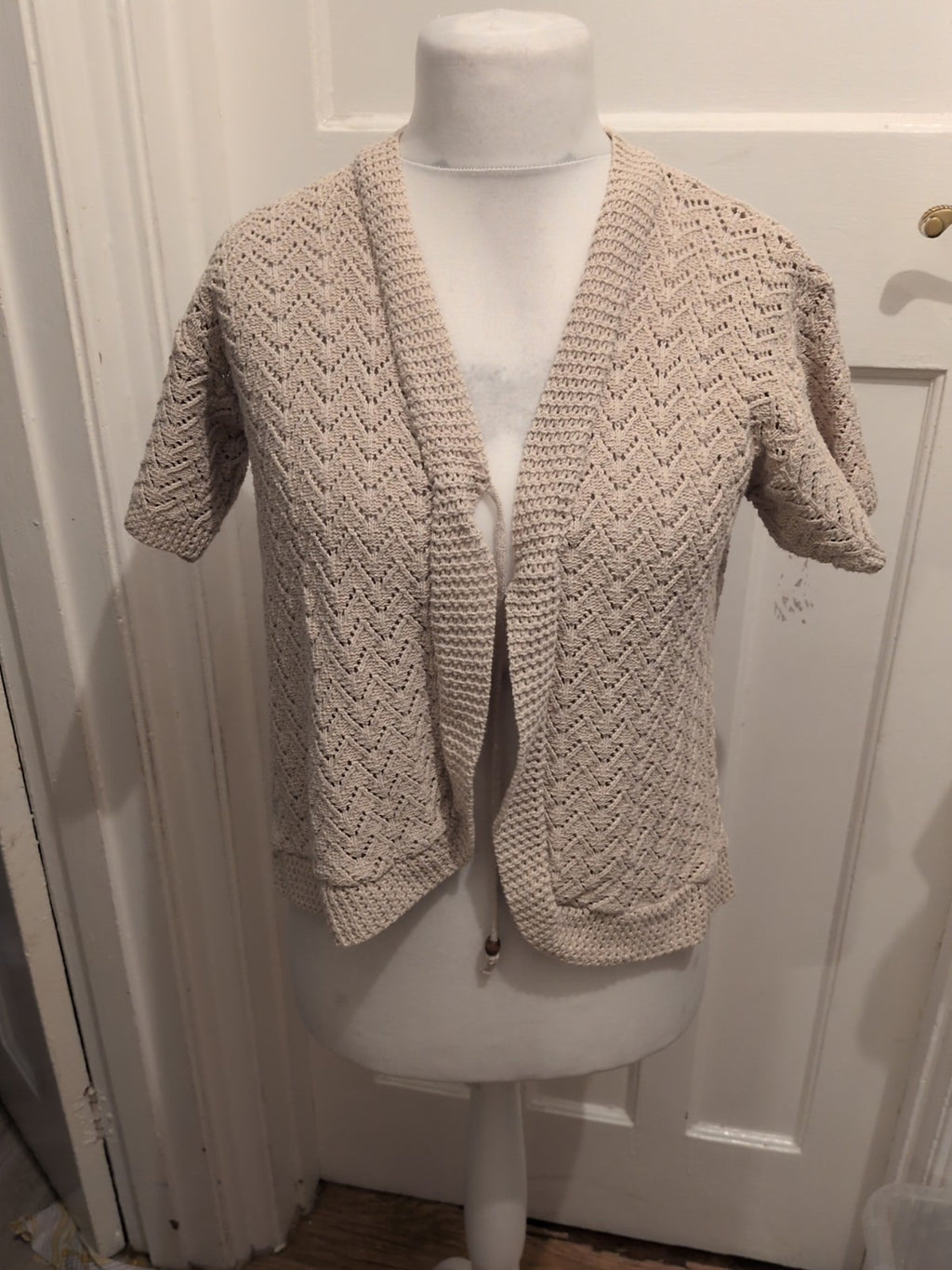 Medium Beige Knit Cardigan With Tie