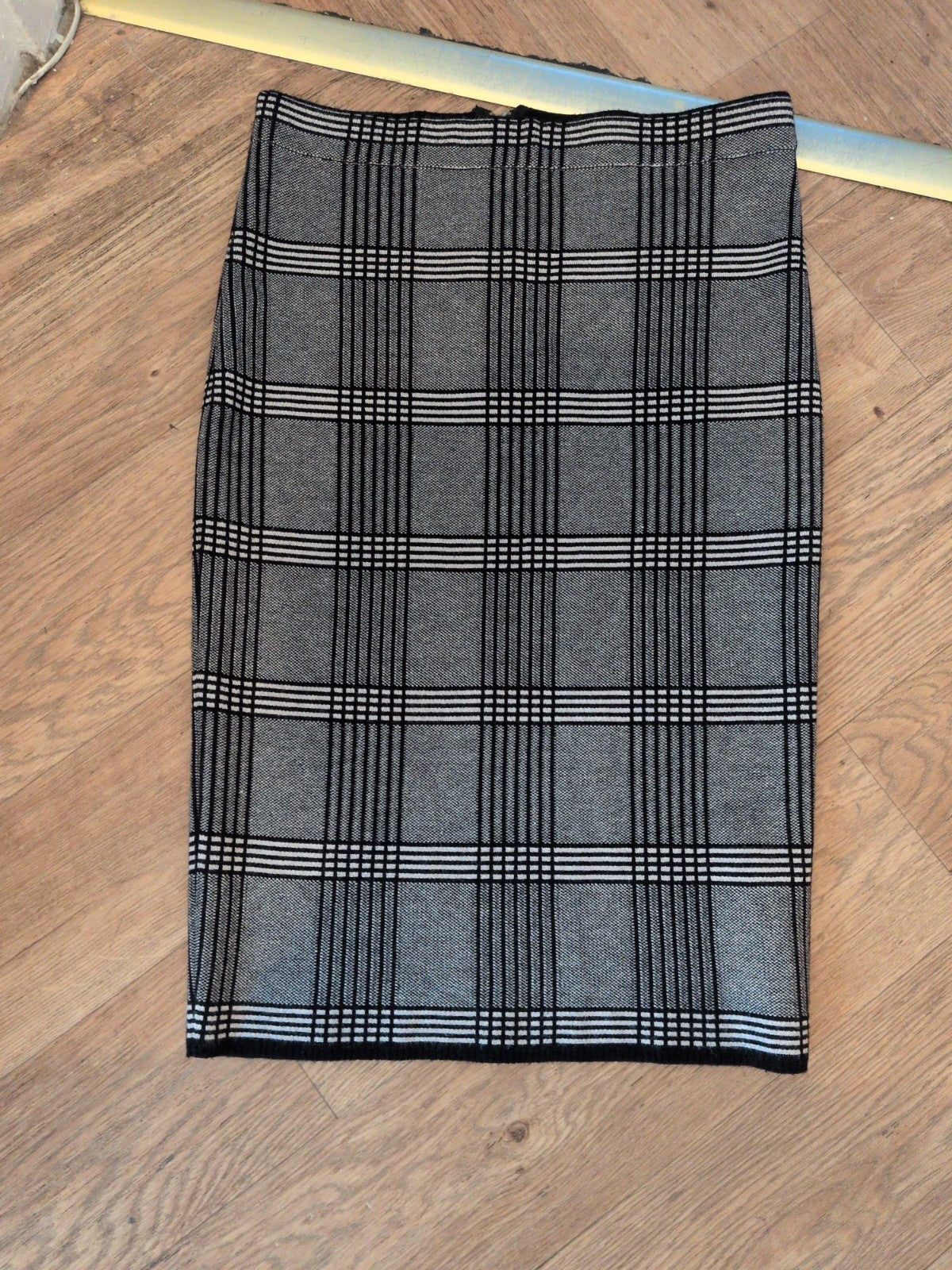 Primark 14 Grey Black White Midi Pencil Skirt