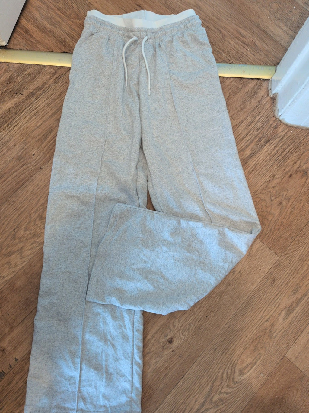 Medium Grey Elasticated Joggers White Waistband