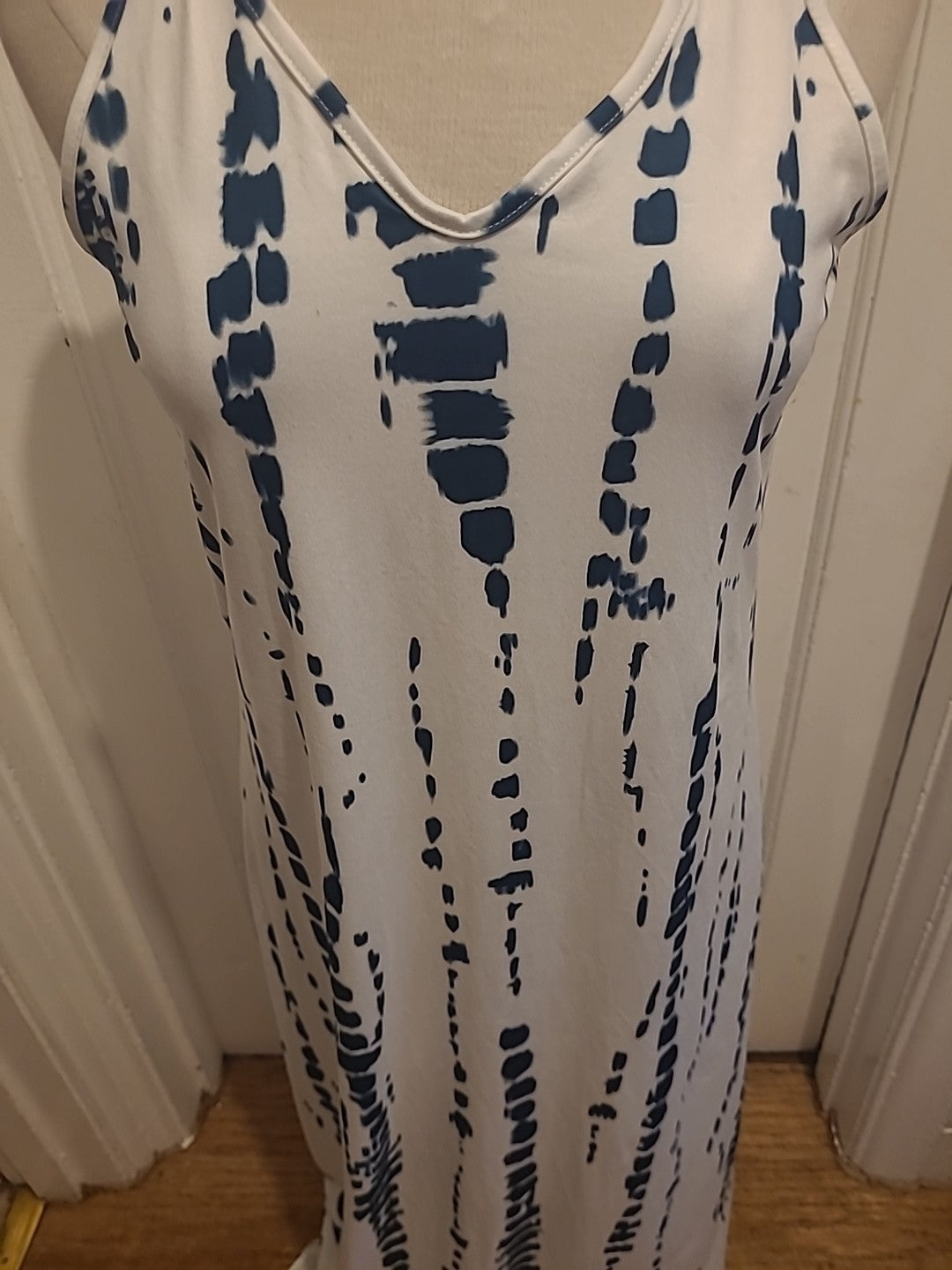 Ladies Size Medium Dark Green White Sleeveless Long A-Line Dress