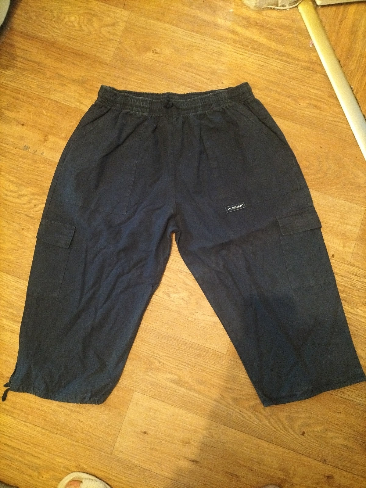 Mens Iruka Size XL Navy Elasticated Cropped Trousers