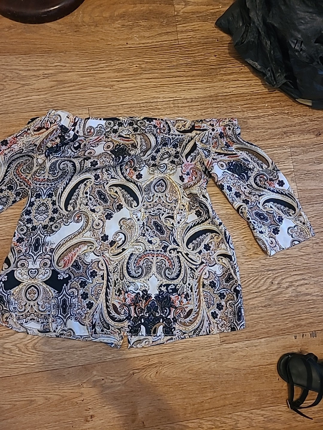 Ladies River Island Size 6 Multi Aztec Split Back Mid Sleeved Blouse